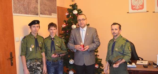 obraz na stronie Betlejemskie Światło Pokoju 2014 w Gminie Stryszawa