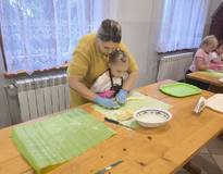 Obraz przedstawiający Przytulna jesień w Hucisku i Pewelce rozpoczęta dyniowym akcentem