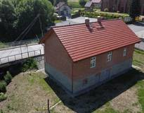 Obraz przedstawiający Remont zabytkowego budynku byłej organistówki w miejscowości Stryszawa