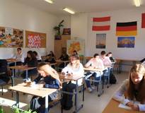 Obraz przedstawiający Dyktando Powiatowe. Edycja 2025