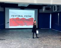 Obraz przedstawiający Festiwal Pieśni Patriotycznej