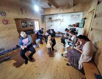 Obraz przedstawiający Warsztaty z rzeźbienia konika