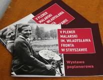 Obraz przedstawiający Wystawa poplenerowa V Pleneru Malarskiego im. Władysława Fronta