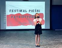 Obraz przedstawiający Festiwal Pieśni Patriotycznej