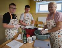 Obraz przedstawiający Warsztaty pt. Magia Smaku zakręcona w słoiku.
