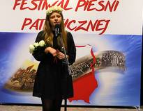 Obraz przedstawiający IV Festiwal Pieśni Patriotycznej