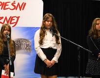 Obraz przedstawiający IV Festiwal Pieśni Patriotycznej