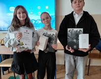 Obraz przedstawiający XXV edycja Ogólnopolskiego Konkursu „Poznajemy Parki Krajobrazowe Polski” w Gminie Stryszawa